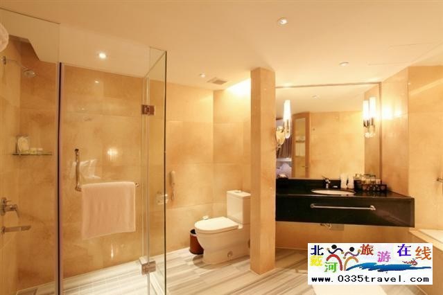 亞龍灣海景國(guó)際度假酒店