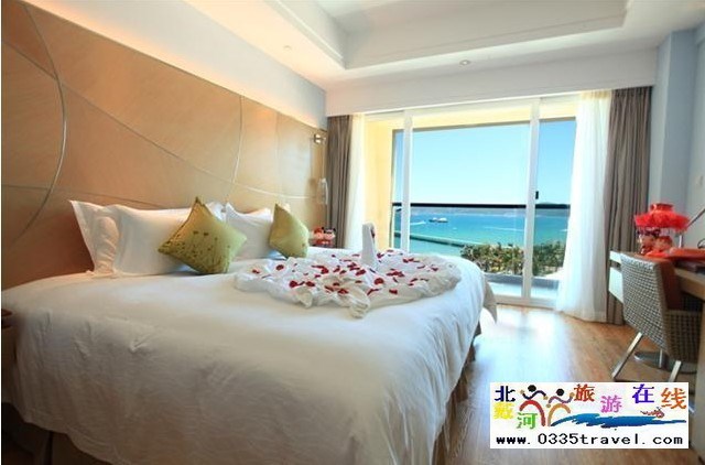 亞龍灣海景國(guó)際度假酒店