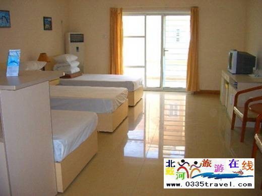 南戴河碧海藍(lán)天度假村