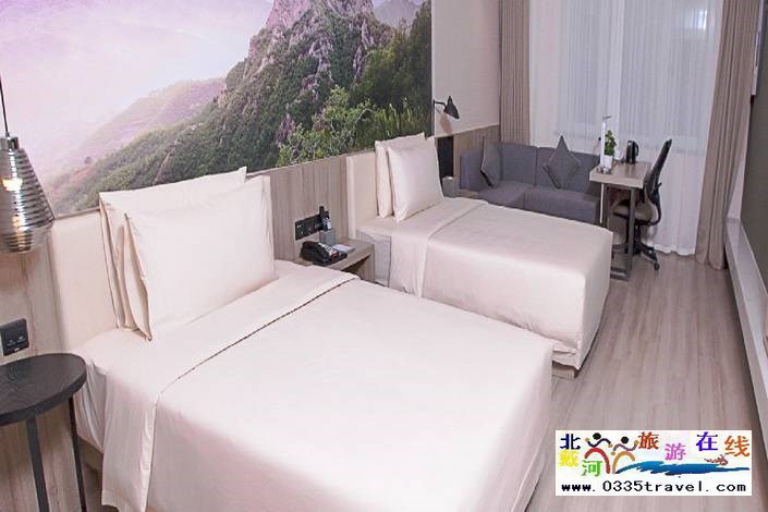 秦皇島迎賓路亞朵酒店