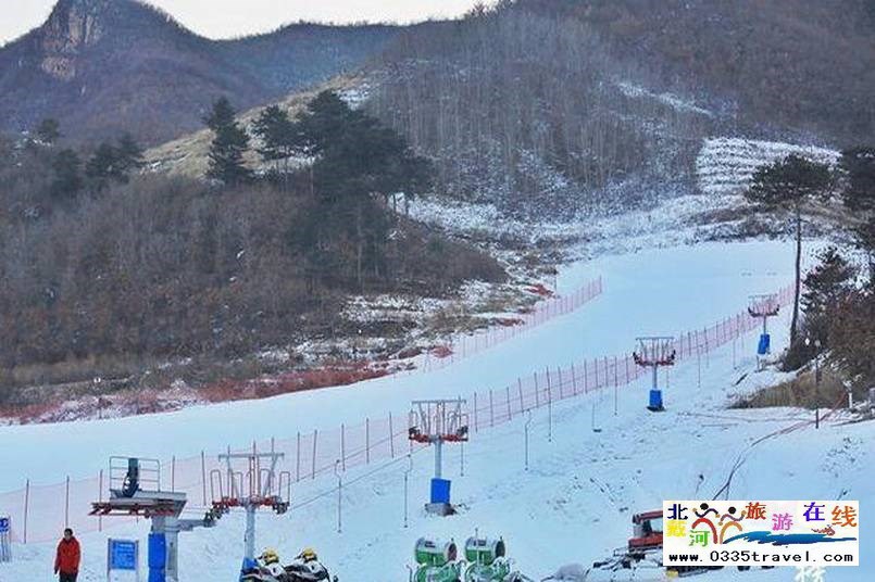 秦皇島祖山·天女小鎮(zhèn)(滑雪登山攝影)咨詢預(yù)定電話18633570222 15703350808