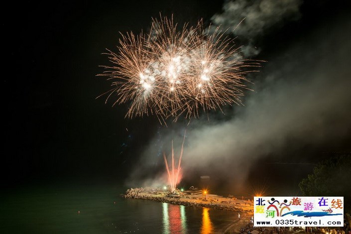 北戴河南戴河?xùn)|戴河煙花焰火沙灘篝火晚會(huì)