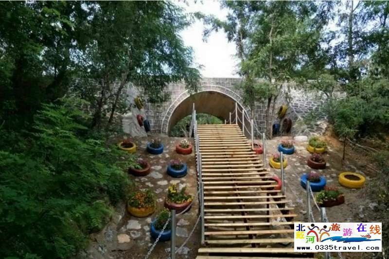 秦皇島盧龍棋盤(pán)山景區(qū)電話0335-3522588