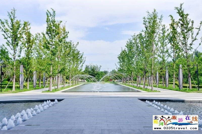 北戴河森嶼海度假酒店(北戴河新區(qū)孔雀城店)咨詢預(yù)定電話18633570222 15703350808