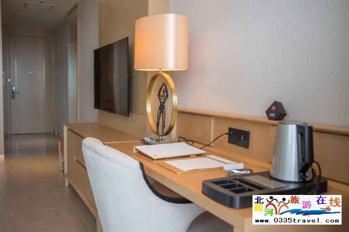 黃金海岸麗憬酒店電話0335-3522588