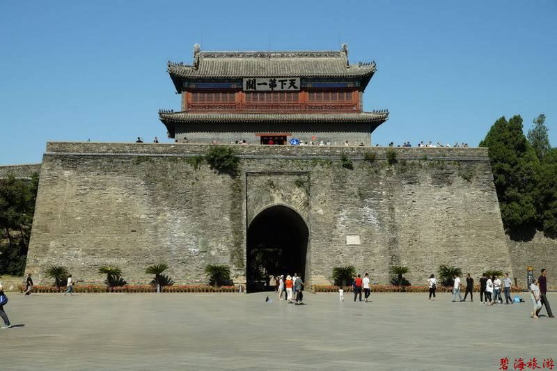 超值“山海關(guān)十年暢游卡”（包含天下第一關(guān)、老龍頭、角山、長壽山、孟姜女廟等九大景區(qū)）