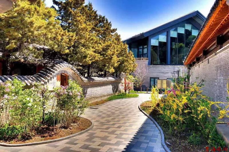 承德金山嶺長(zhǎng)城大酒店咨詢預(yù)定電話18633570222 15703350808 承德金山嶺長(zhǎng)城大酒店咨詢預(yù)定電話18633570222 15703350808