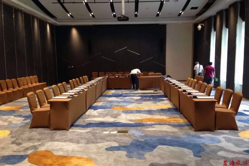 承德金山嶺長(zhǎng)城大酒店咨詢預(yù)定電話18633570222 15703350808 承德金山嶺長(zhǎng)城大酒店咨詢預(yù)定電話18633570222 15703350808