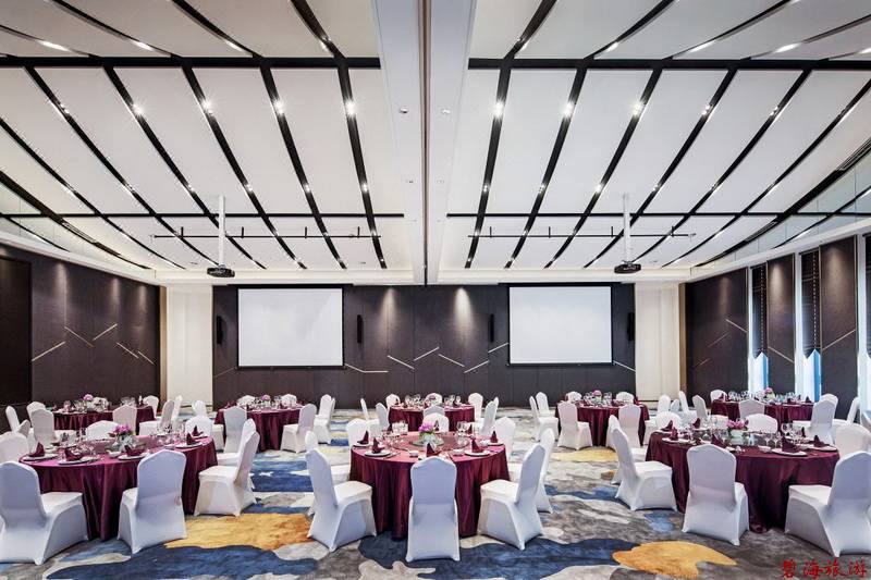 承德金山嶺長(zhǎng)城大酒店咨詢預(yù)定電話18633570222 15703350808 承德金山嶺長(zhǎng)城大酒店咨詢預(yù)定電話18633570222 15703350808