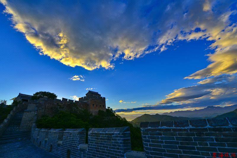 承德金山嶺長(zhǎng)城大酒店咨詢預(yù)定電話18633570222 15703350808 承德金山嶺長(zhǎng)城大酒店咨詢預(yù)定電話18633570222 15703350808